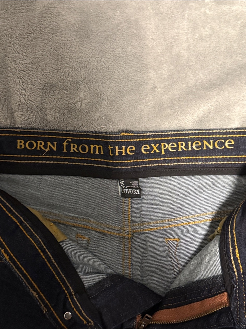 Prana Men's Straight Jeans in Dark Indigo with Contrast Stitching - Picture 4 of 4